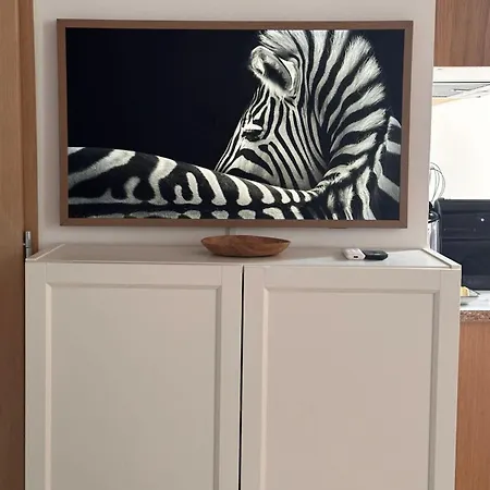 Le Paon L Old Town & Ac L Shellter * سان تروبيه