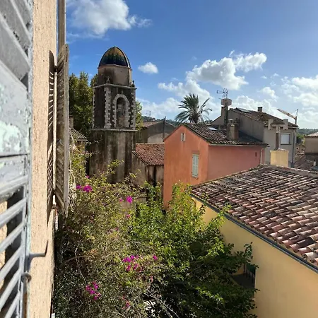 Le Paon L Old Town & Ac L Shellter شقة *