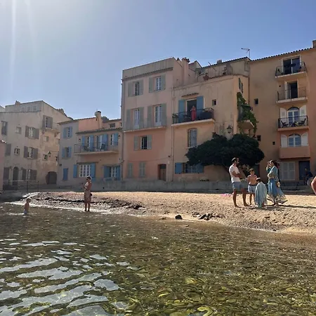 Le Paon L Old Town & Ac L Shellter Apartmán *