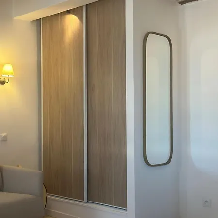 Apartmán Le Paon L Old Town & Ac L Shellter