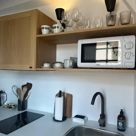 Le Paon L Old Town & Ac L Shellter Apartmán Saint Tropez